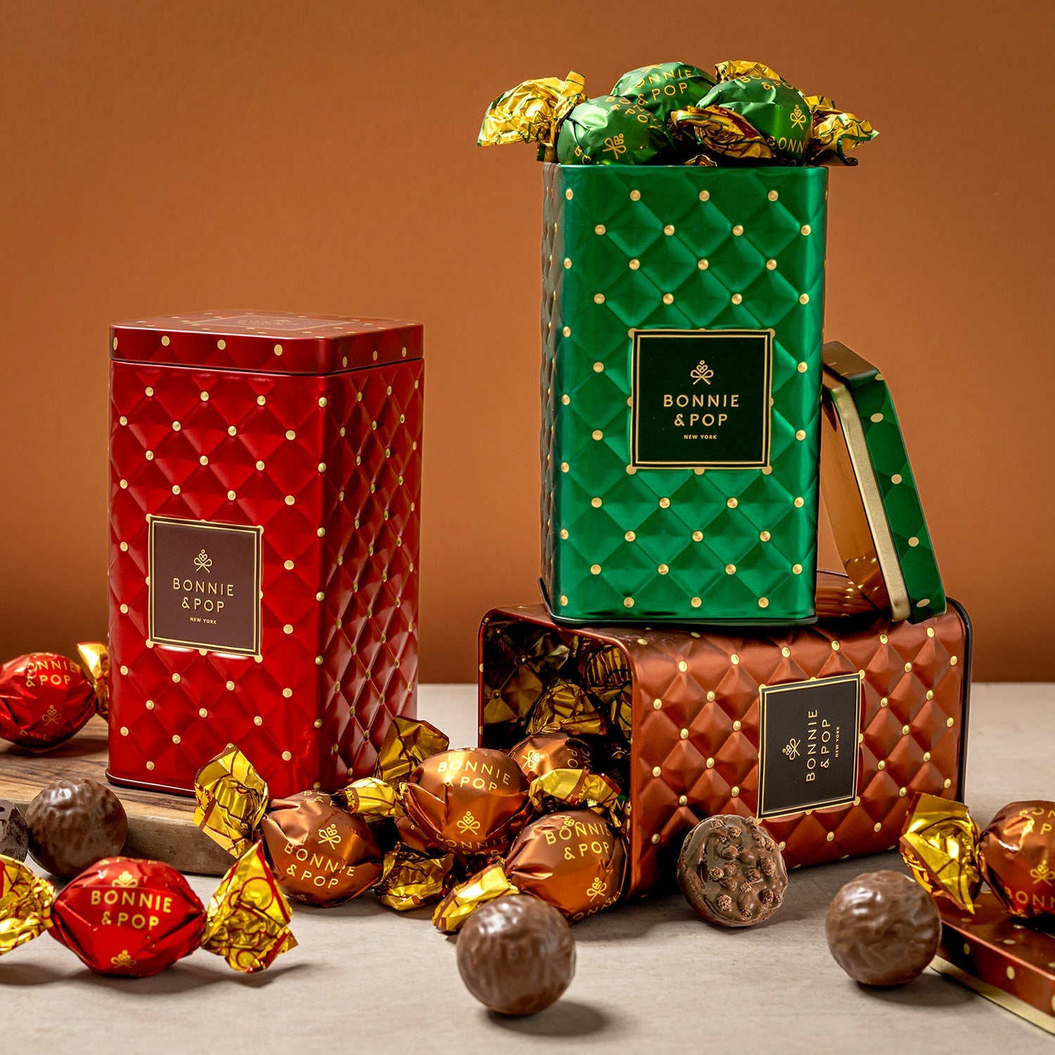 Luxury Chocolate Tins– Gourmet Chocolate Assortment, Premium Milk & Dark Chocolate Bonbons in Elegant Keepsake Tins