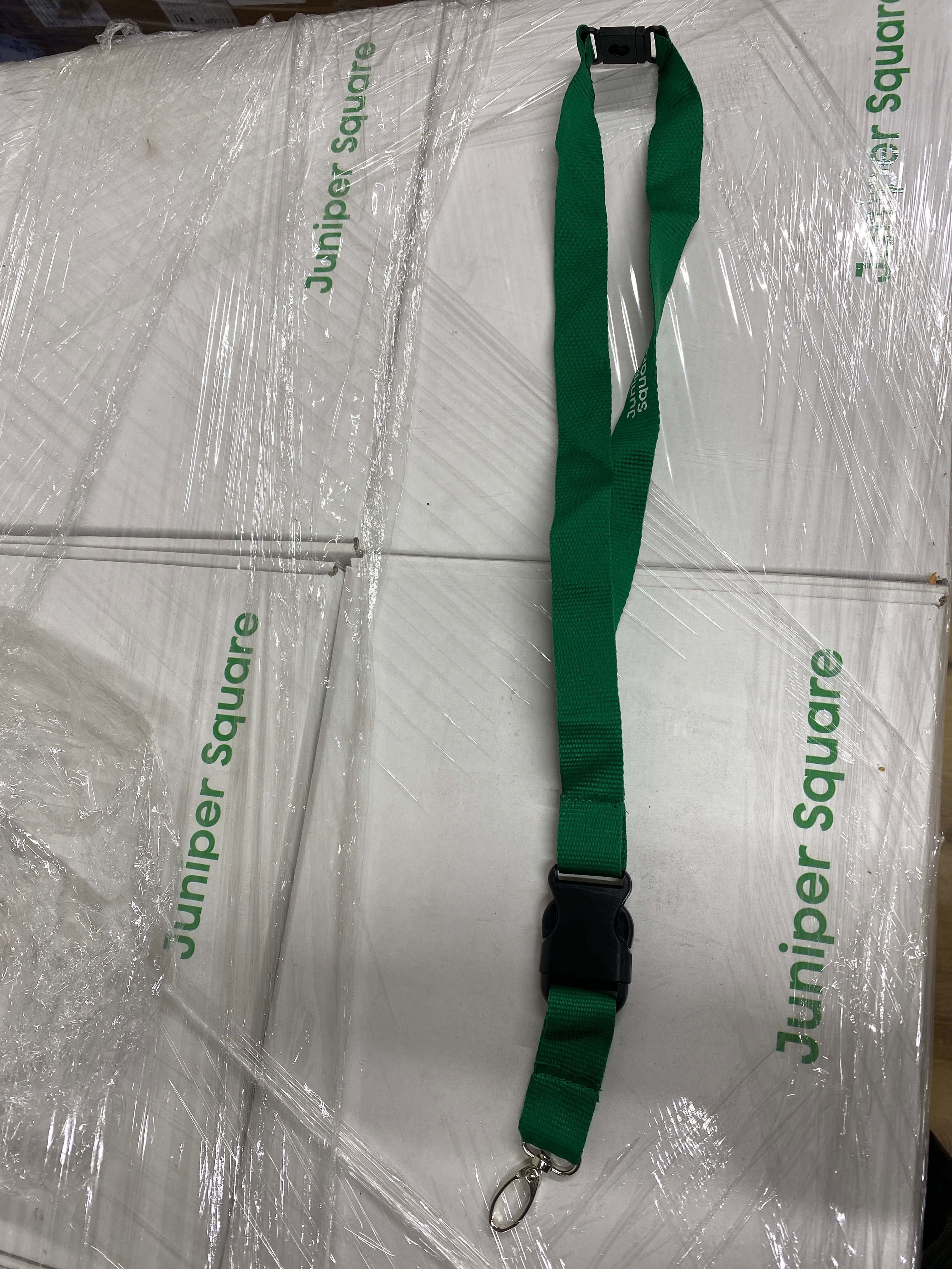 Juniper Square Lanyard - Dark Green Detachable Clip Lanyard